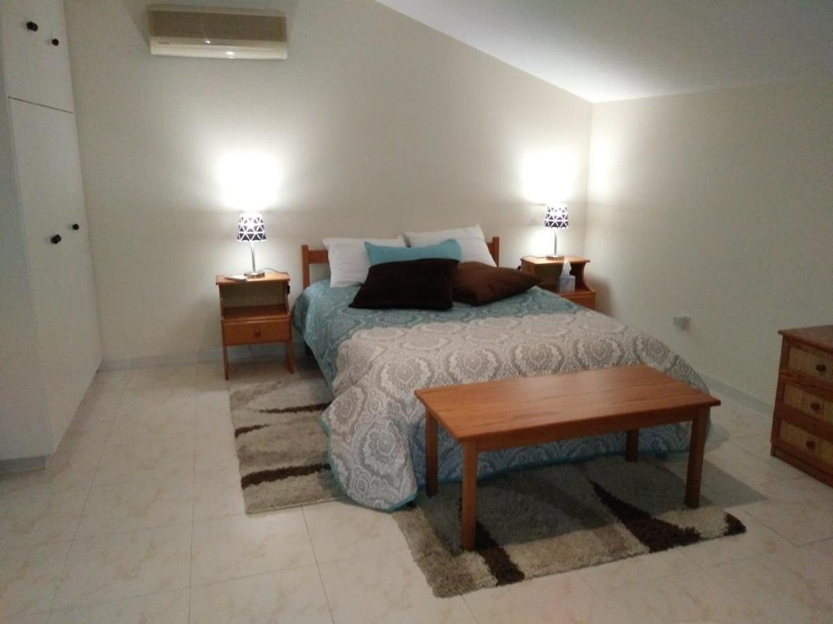لارنكا Must Stay - Sea & Salt Lake Panoramic View Apt المظهر الخارجي الصورة